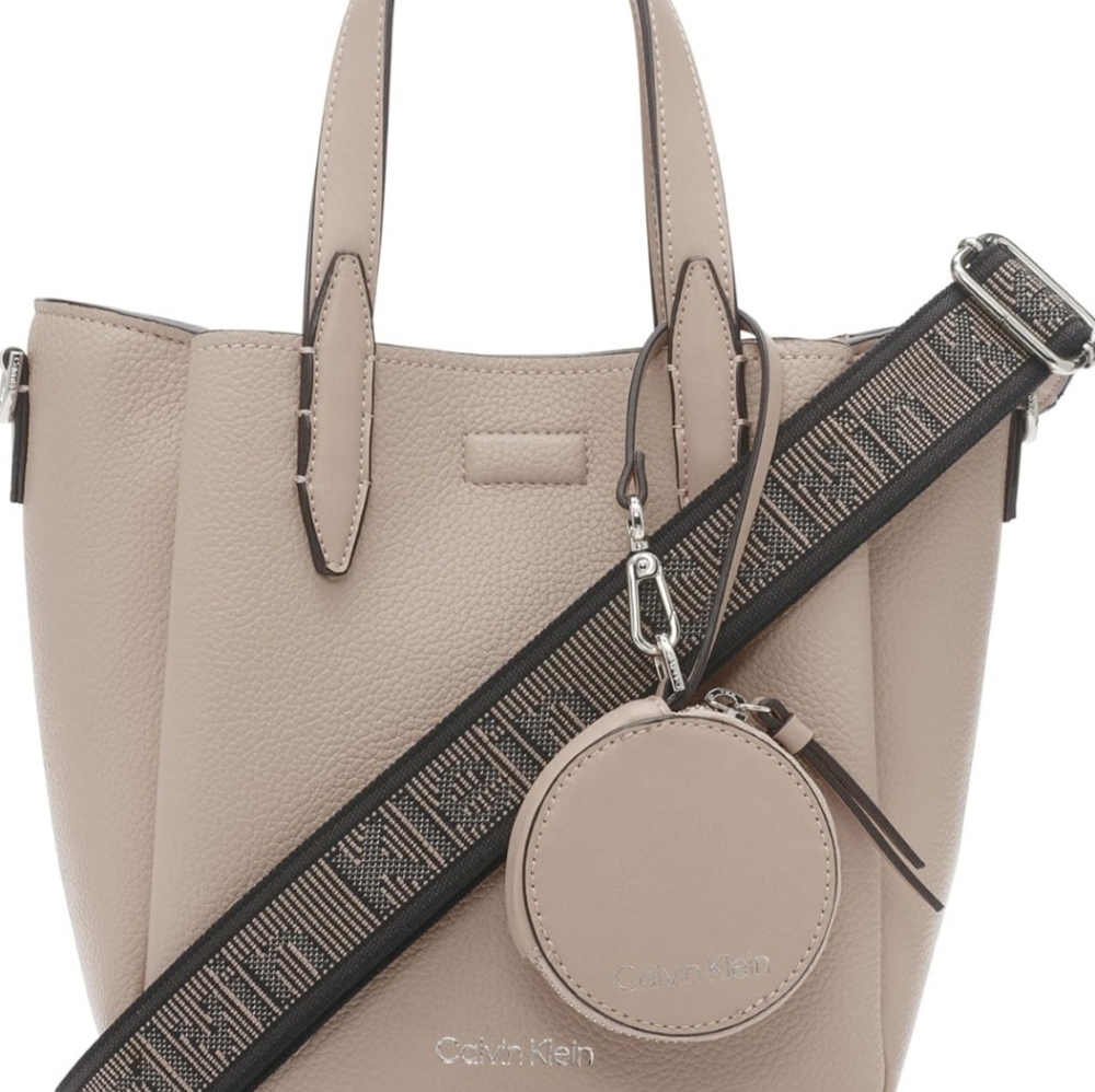 Calvin Klein Milli Crossbody